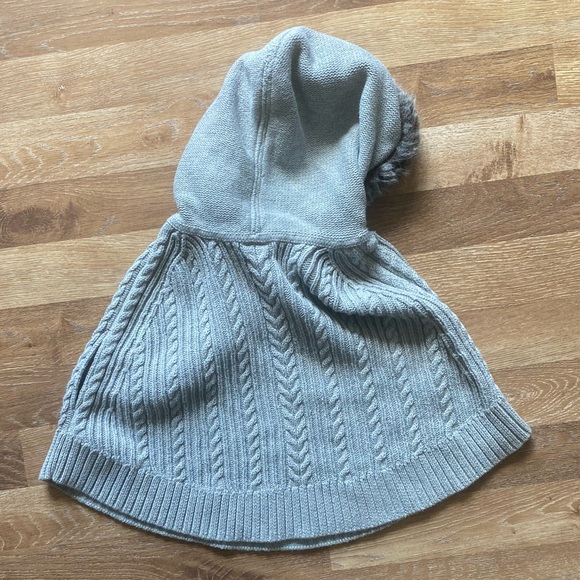 Hooded poncho NWOT - Picture 4 of 4